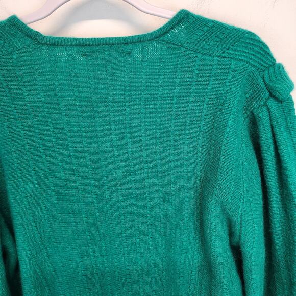 Vintage Sideffects Sweater Size M Green Pearl Buttons Balloon Sleeve Deep Neck - Picture 12 of 16
